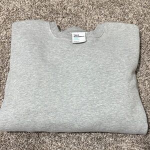 Aritzia TNA Sweatshirt